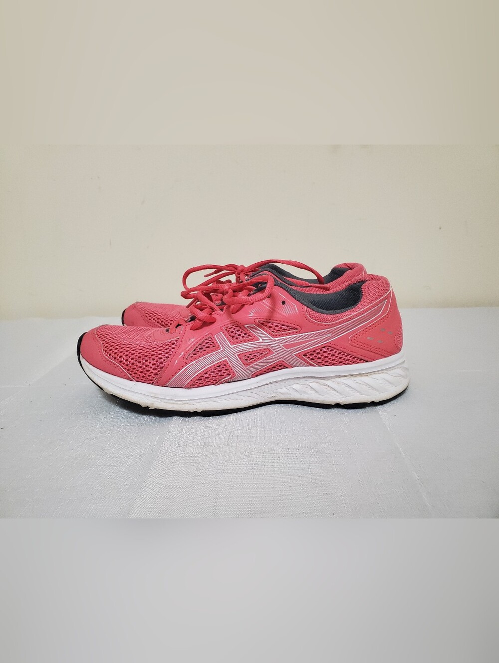 Asics Womens Jolt 2 Pink Running Sneakers Size 9.5